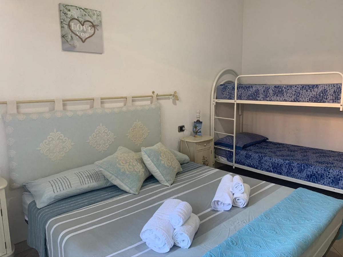Apartmán La Casa Azzurra La Maddalena  Exteriér fotografie